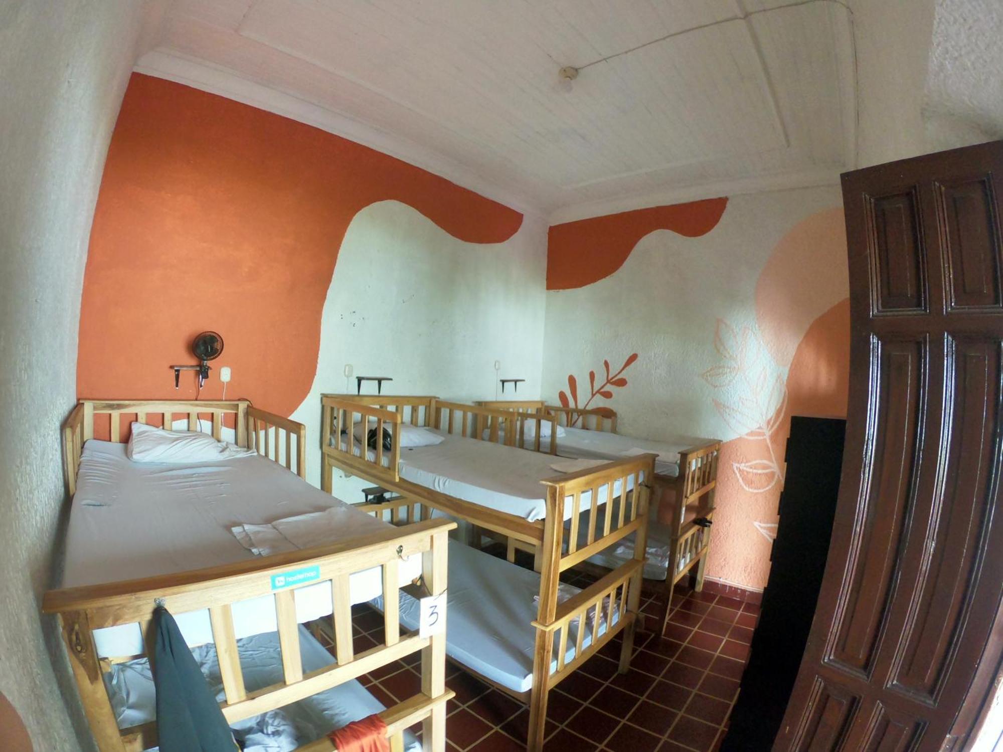 Ricks Hostel Санта-Ана Екстер'єр фото
